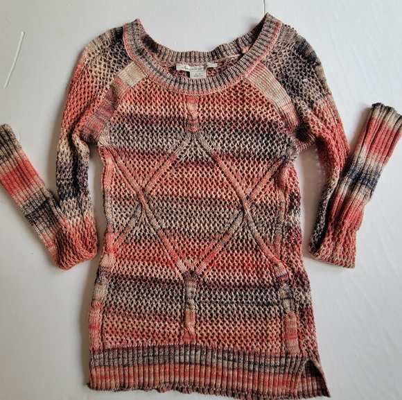 American Rag Crochet Sweater. - Picture 4 of 10